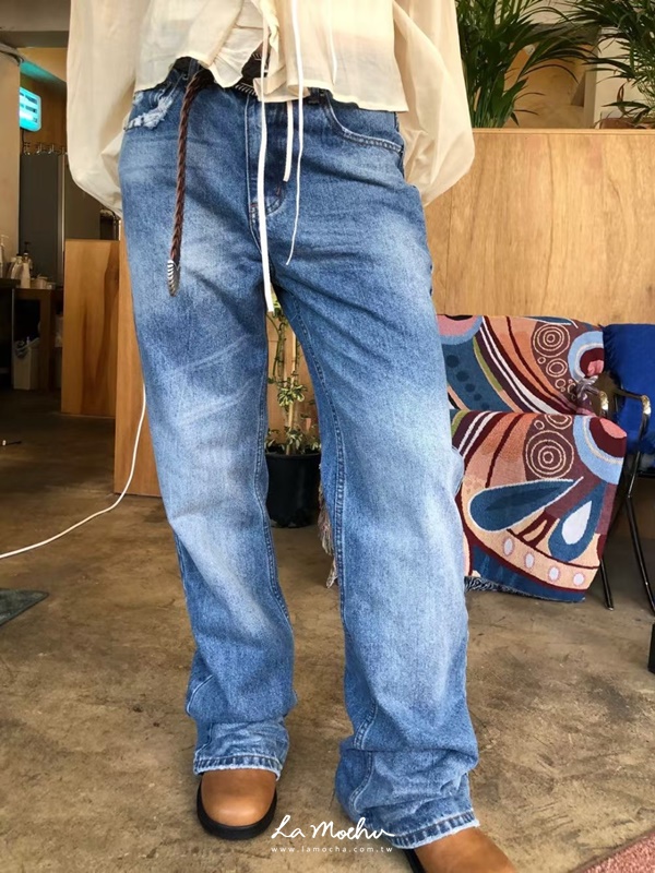 破損特殊刷色牛仔褲